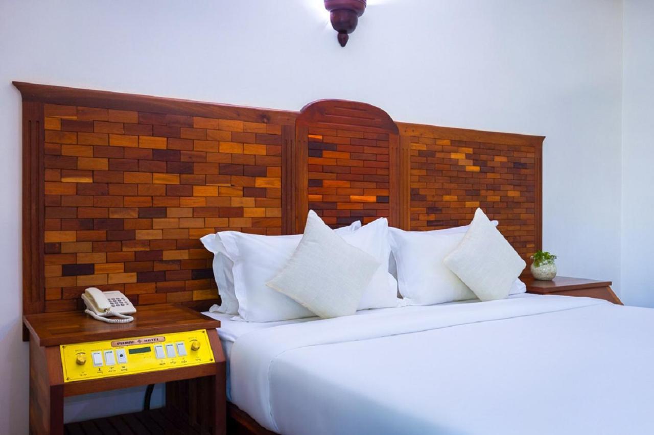 Pierre Hotel Siem Reap Zewnętrze zdjęcie