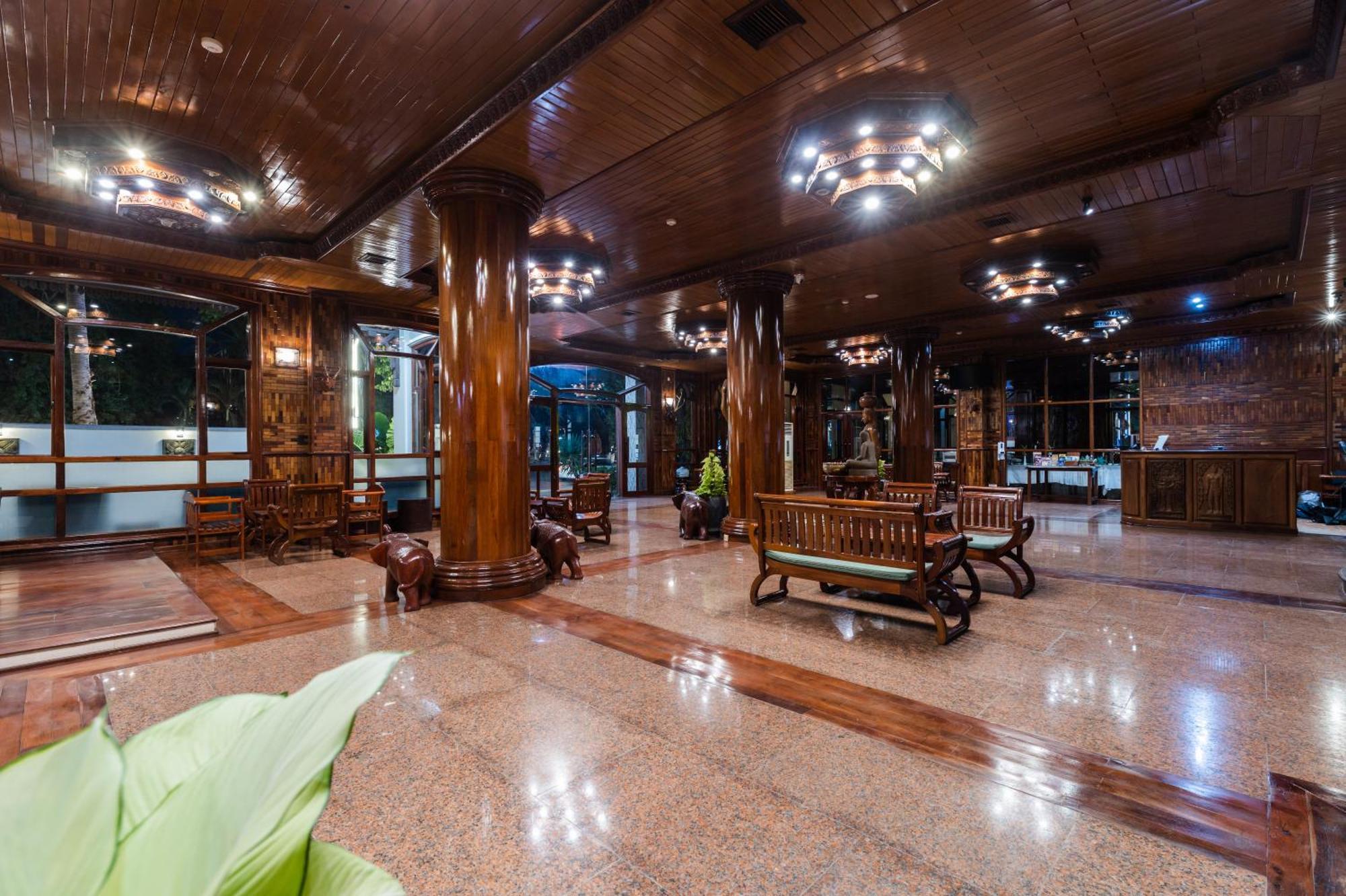 Pierre Hotel Siem Reap Zewnętrze zdjęcie